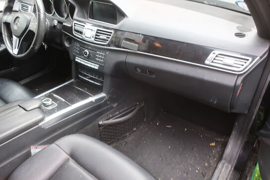 Personbil MERCEDES E220 Bluetec diesel (momsfri) (uden afgift)
