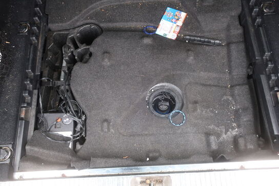 Personbil MERCEDES E220 Bluetec diesel (momsfri) (uden afgift)