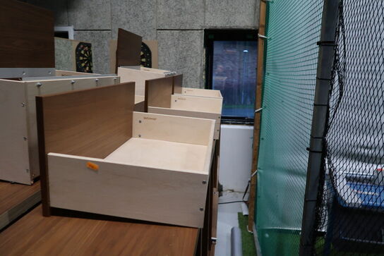 2 stk. reoler/skabe BOCONCEPT