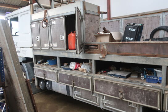 Lastbil MAN 14.224 m. HIAB kran