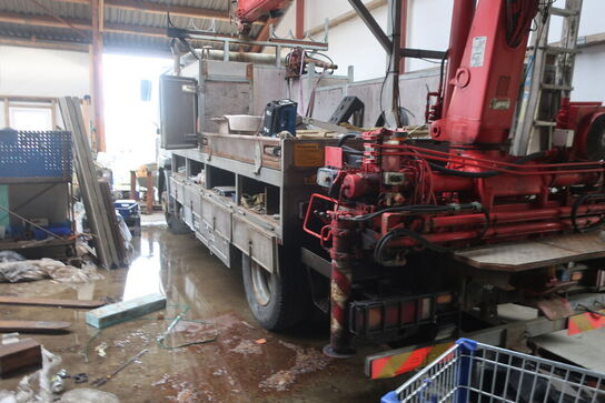 Lastbil MAN 14.224 m. HIAB kran