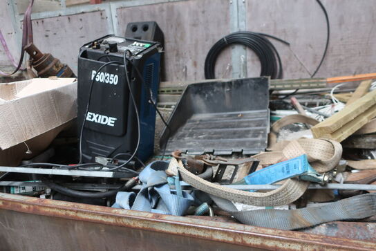 Lastbil MAN 14.224 m. HIAB kran