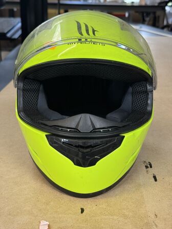 MC hjelm, MT HELMETS