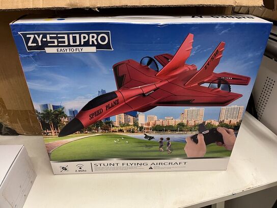 14 stk. cute crab, octopus, 30 stk. small duck og fjernstyret fly