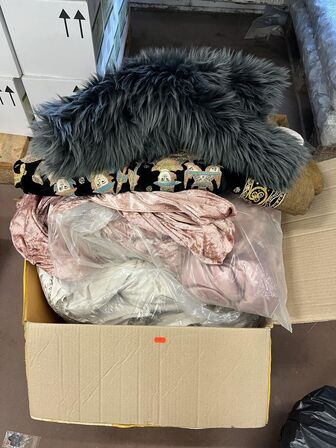 2 ks. Gardin, duge, tæppe VILLA GARDIN