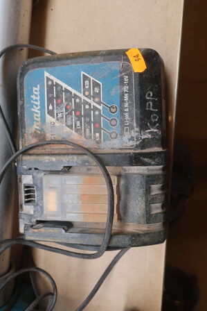 Rundsav, lampe mv.  MAKITA  Model: DCG 180, DML 811, DHS 680, DJR 181