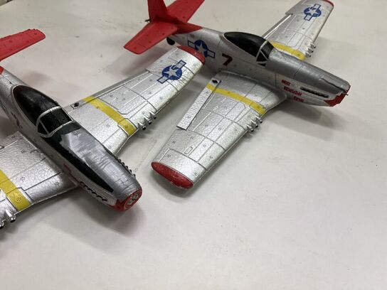 78 stk. cute crab og boomevang ball, fjernstyret fly m.m.