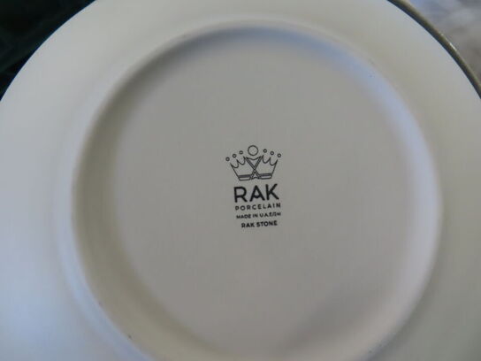 Dybe tallerkener ca. 75 stk.