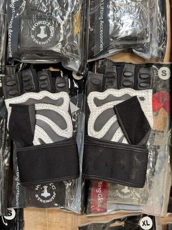 40 par. ass. træningshandsker m.m.