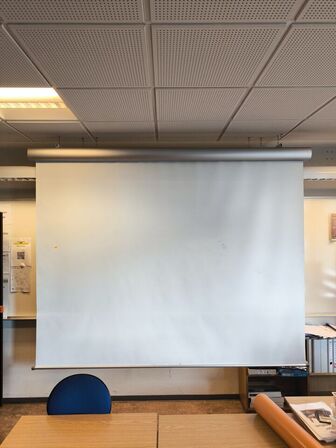 Projektor NEC ME311W inkl. lærred