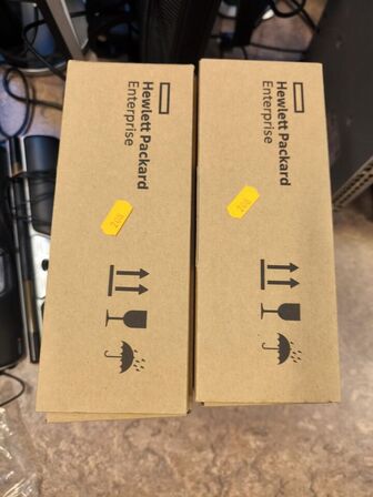 2 stk. netværksswitche HP 1920S 8 port (ubrugt)