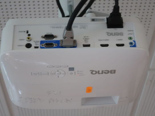 Projektor BENQ MW612 inkl. lærred