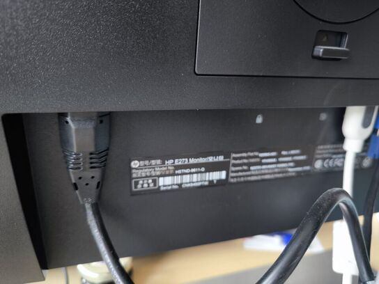 27" HP EliteDisplay E273, tastatur m.v.