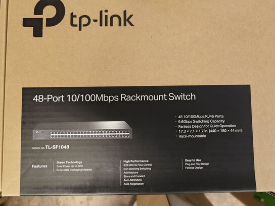 Netværksswitch TP-LINK TL-SF1048 48 port (ubrugt)