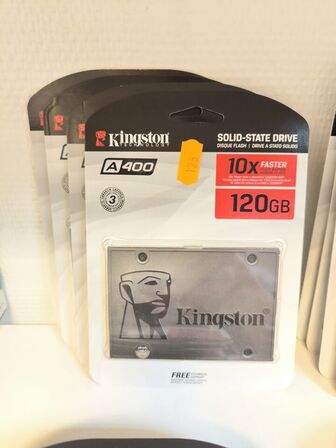 4 stk. SSD harddiske KINGSTON A400 120 GB (ubrugt)