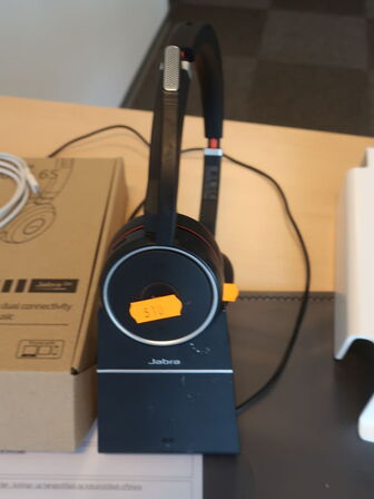Headset JABRA Evolve 65 inkl. stand