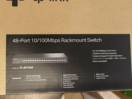 Netværksswitch TP-LINK TL-SF1048 48 port (ubrugt)
