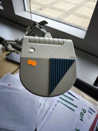 27" HP EliteDisplay E273, tastatur m.v.