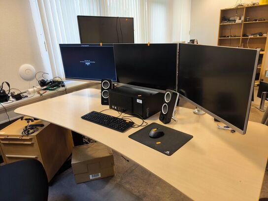 HP EliteDisplay E273 skærme, mus, tastatur m.v. (PC medfølger ikke)