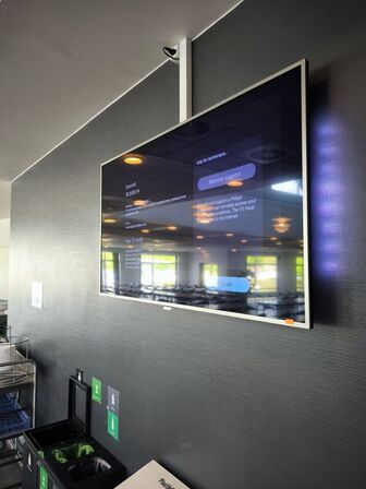 Fladskærms TV 55" PHILIPS 55PUS6432/12