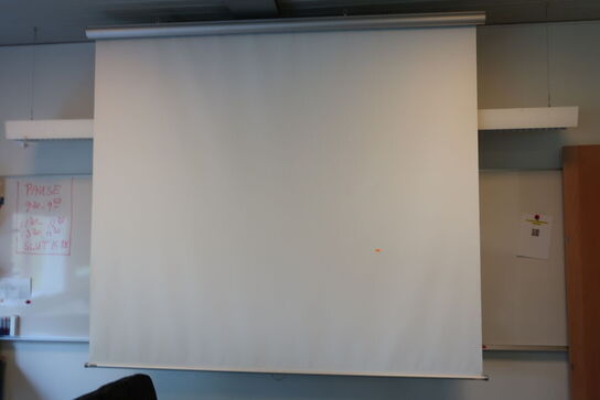 Projektor NEC ME311W inkl. lærred