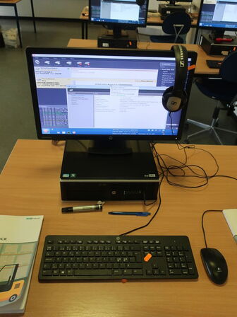 HP 22" skærm m. tastatur L2208w (PC medfølger ikke)