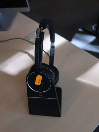 Headset JABRA Evolve 65 inkl. stand