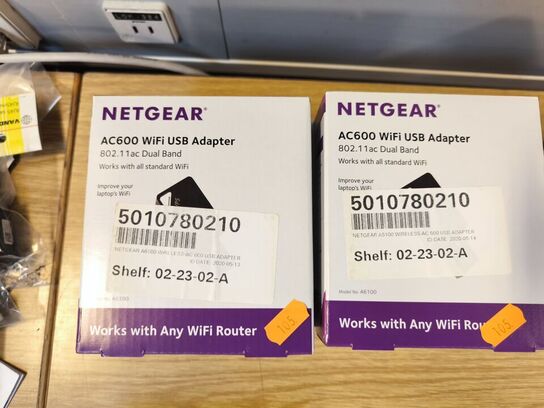 4 stk. NETGEAR AC600 WiFi USB adaptere (ubrugt)