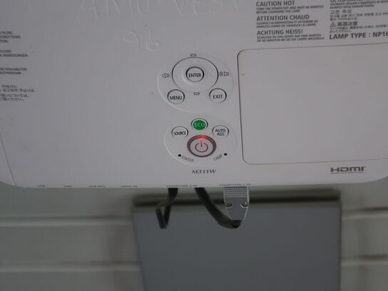 Projektor NEC ME311W inkl. lærred & div. afbilledet tilbehør