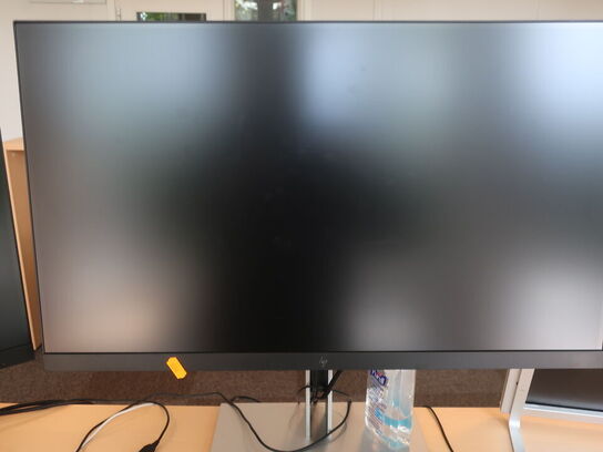 2 stk. HP EliteDisplay G4 27" skærme inkl. rollermouse & div. tilbehør