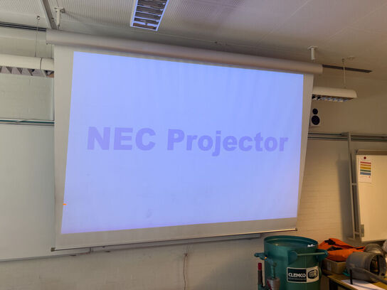 Projektor NEC ME301W inkl. lærred & højttalere