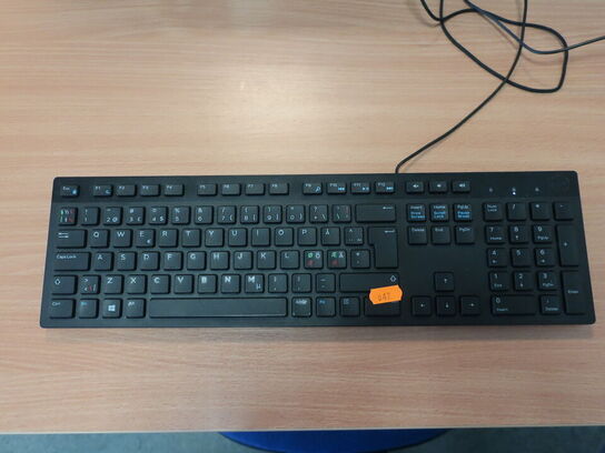 HP 22" skærm m. tastatur L2208w (PC medfølger ikke)