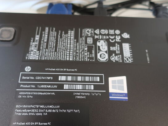 Skærm 22" m. tastatur HP L2208w (PC medfølger ikke)