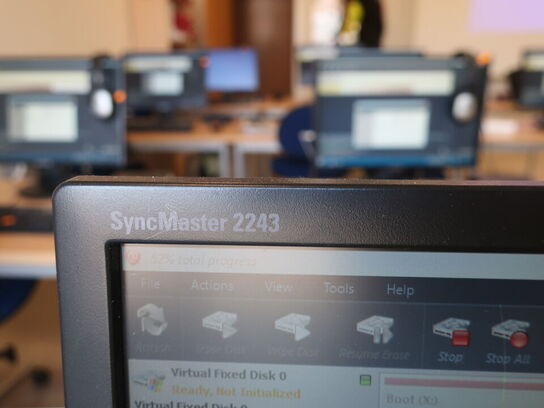 SAMSUNG 22" skærm SyncMaster 2243 (PC medfølger ikke)