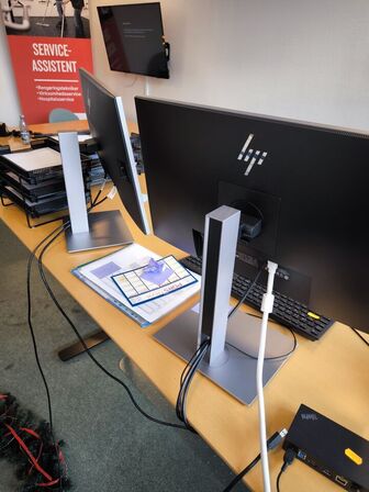 2 stk. 27" HP EliteDisplay E273 inkl. CONTOUR rollermouse og tastatur