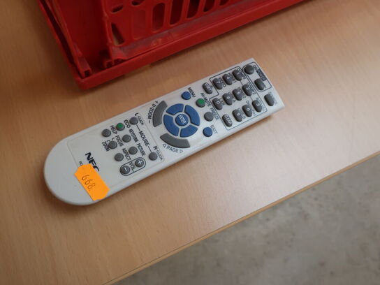 Projektor NEC ME301W inkl. lærred