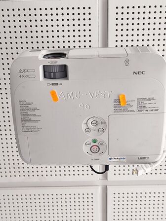 Projektor NEC ME311W inkl. lærred