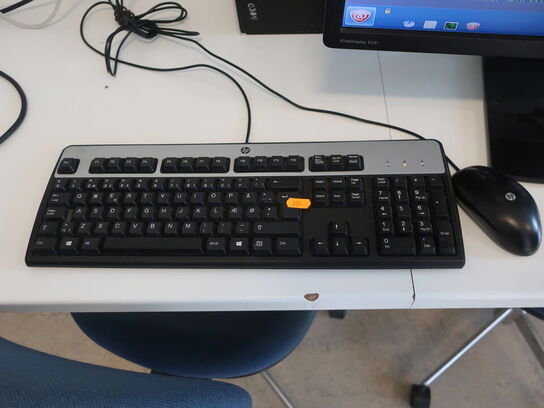 HP 23" skærm Elitedisplay E231 (PC medfølger ikke)