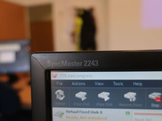 SAMSUNG 22" skærm SyncMaster 2243 (PC medfølger ikke)