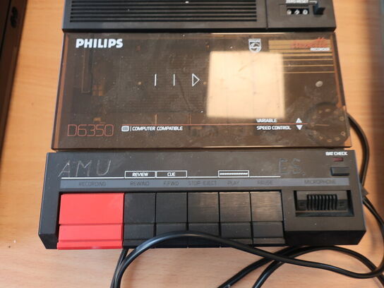 3 stk. PHILIPS retro båndmaskiner (2 stk. D6350, 1 stk. N2234)