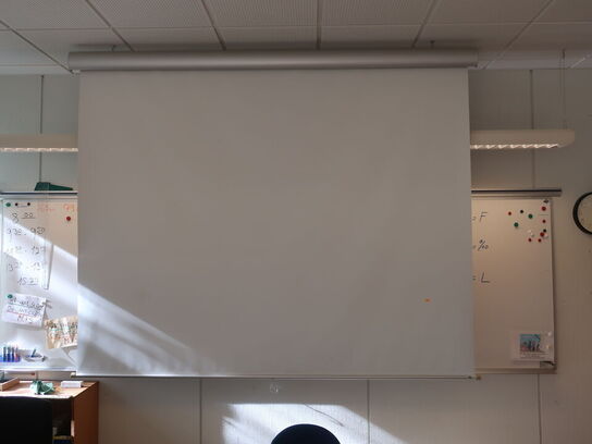 Projektor BENQ MW612 inkl. lærred