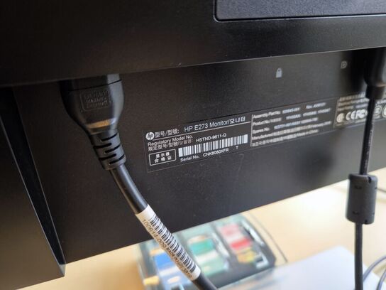 Div. IT udstyr inkl. HP EliteDisplay 27" E273 skærm