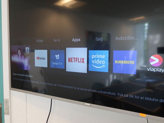 58" 4K UHD Smart TV PHILIPS 58PUS7555/12 inkl. div. tilbehør