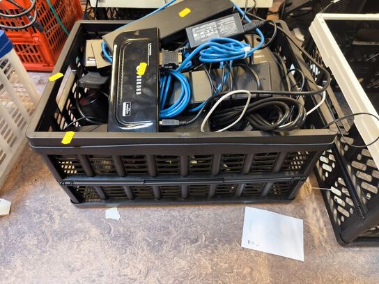 1 ks. m. dockingsstationer PROKORD & TARGUS