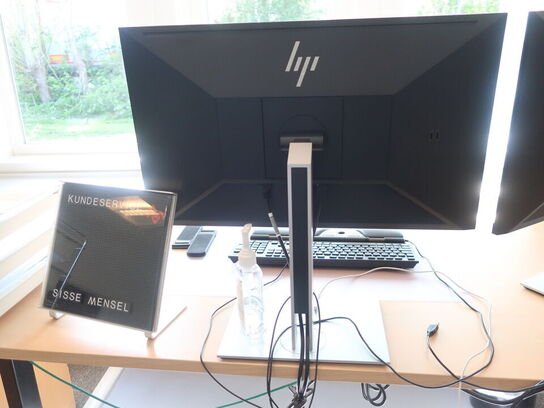 2 stk. HP EliteDisplay G4 27" skærme inkl. rollermouse & div. tilbehør
