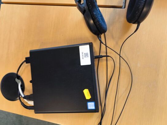 Skærm 22" m. tastatur HP L2206w (PC medfølger ikke)