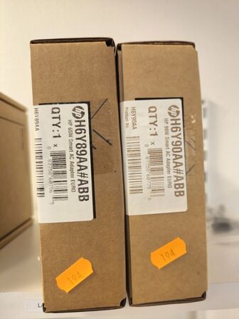 2 stk. strømforsyning/lader HP 65W H6Y89AA (ubrugt)
