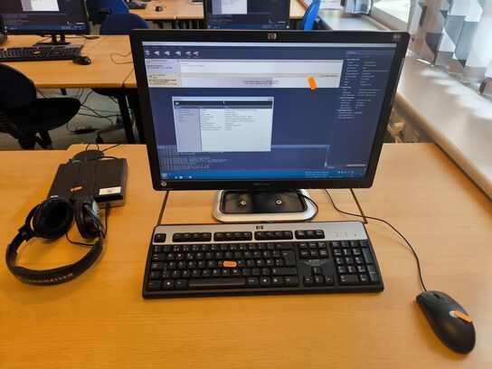 Skærm 22" m. tastatur HP L2206w (PC medfølger ikke)