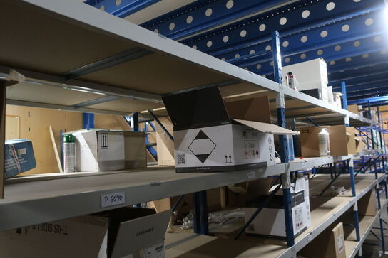 10 fag lagerreol med indhold