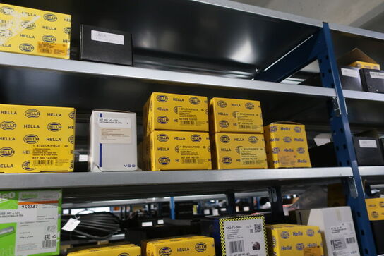 22 fag lagerreoler med indhold